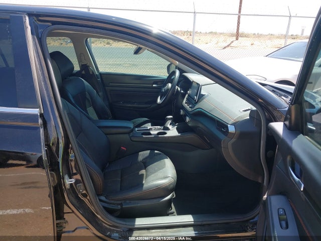1N4BL4CVXNN307402 Nissan Altima Sr Fwd
