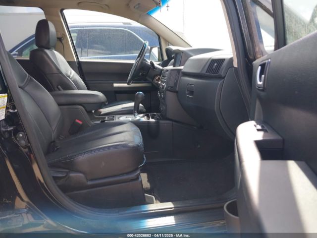 2011 MITSUBISHI ENDEAVOR 4A4JM3AS2BE006598 Photo 4