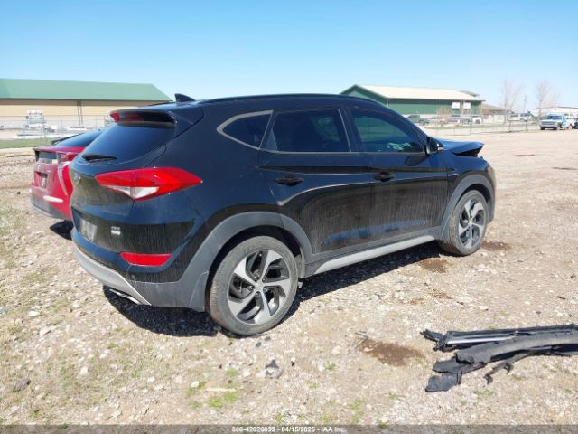 2018 HYUNDAI TUCSON KM8J3CA20JU684812 Photo 3