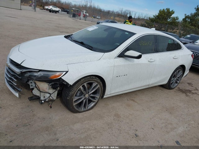 1G1ZD5ST7NF132203 Chevrolet Malibu Fwd Lt