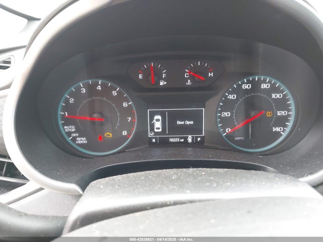 1G1ZD5ST7NF132203 Chevrolet Malibu Fwd Lt
