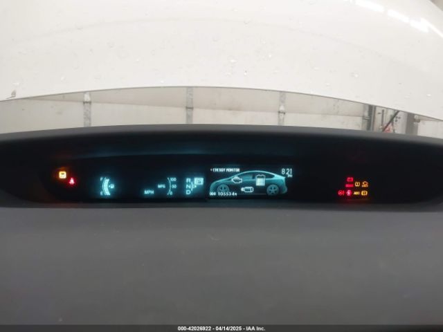 JTDKN3DU6F1887938 Toyota Prius Two