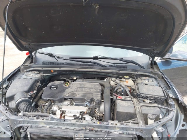 1G1ZD5ST7KF115820 Chevrolet MALIBU LT