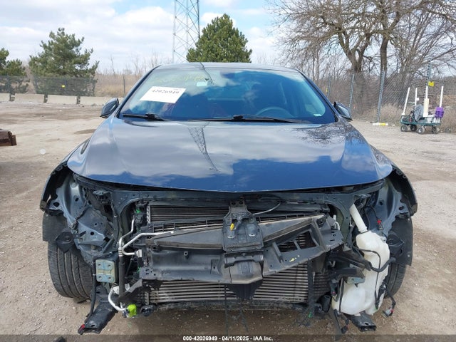 1G1ZD5ST7KF115820 Chevrolet MALIBU LT