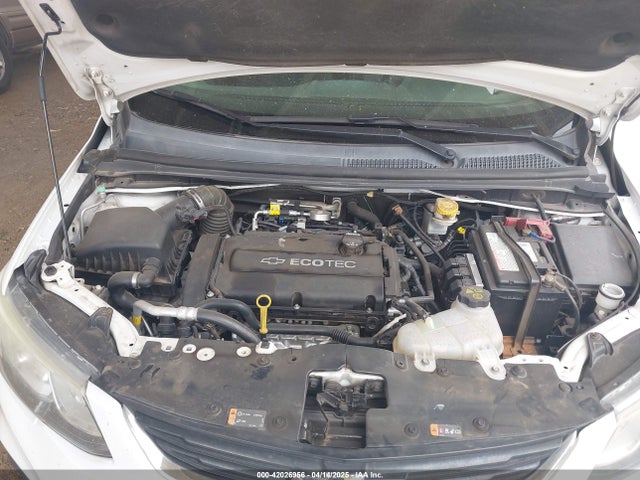 1G1JD5SG2H4123070 Chevrolet Sonic Lt Auto
