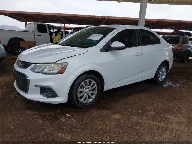 1G1JD5SG2H4123070 Chevrolet Sonic Lt Auto