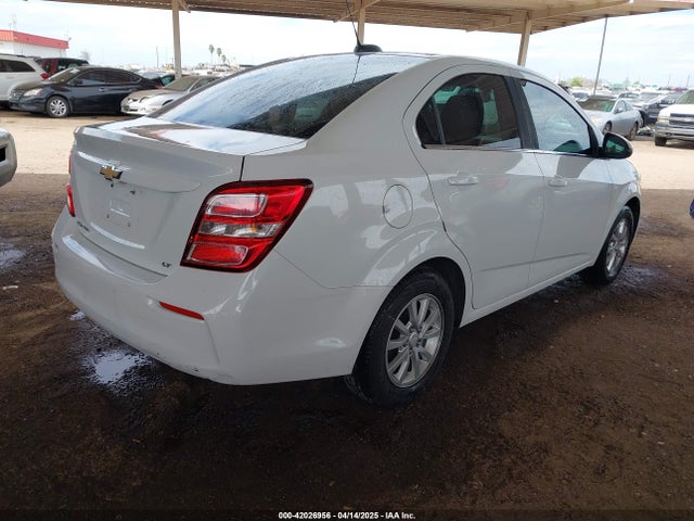 1G1JD5SG2H4123070 Chevrolet Sonic Lt Auto