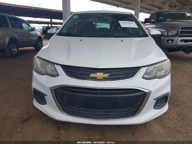 1G1JD5SG2H4123070 Chevrolet Sonic Lt Auto