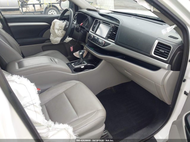 5TDJKRFH4GS323202 Toyota Highlander Xle V6