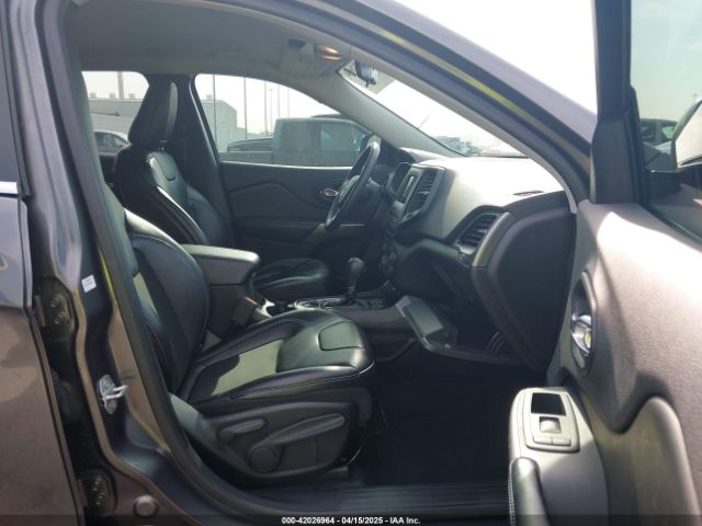 2019 JEEP CHEROKEE 1C4PJLLB2KD403502 Photo 4