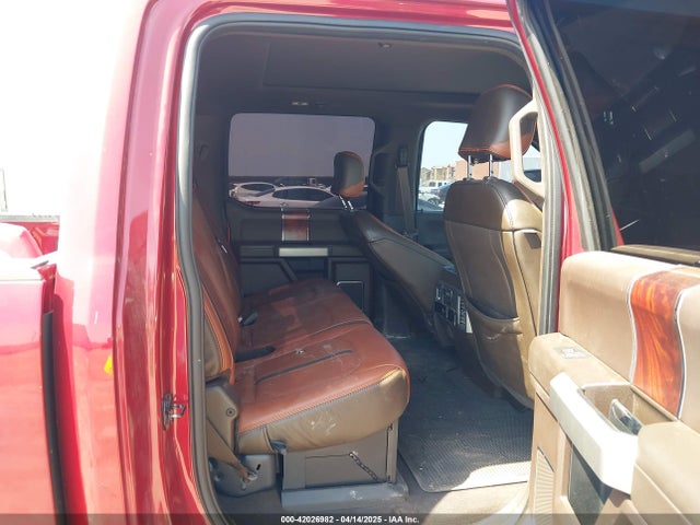 1FT8W3DT5KEE40647 Ford F-350 King Ranch