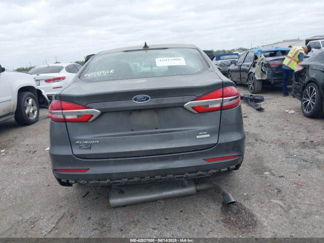 3FA6P0HD2KR198411 Ford FUSION SE
