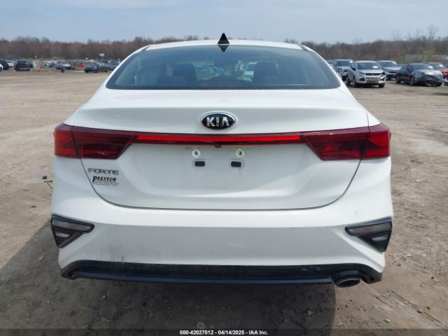 3KPF24AD4KE135196 KIA Forte Lxs