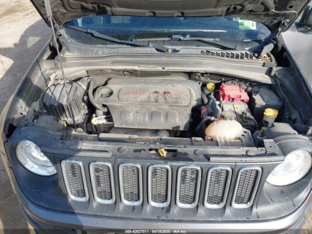 ZACCJBBB8JPH51136 Jeep Renegade Latitude 4x4