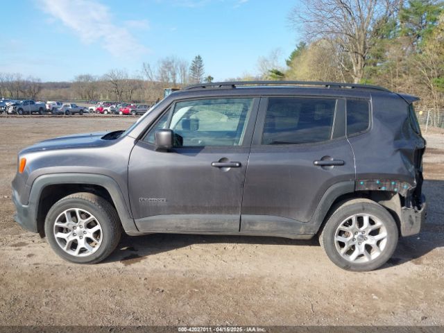 ZACCJBBB8JPH51136 Jeep Renegade Latitude 4x4