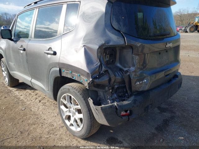 ZACCJBBB8JPH51136 Jeep Renegade Latitude 4x4