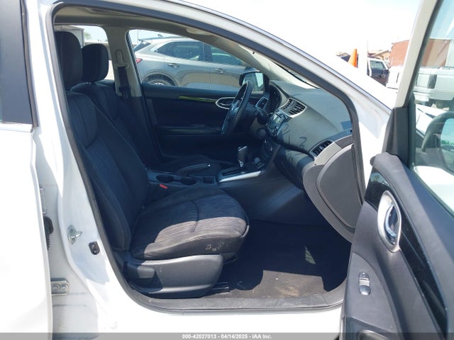 3N1AB7AP3HY348415 Nissan SENTRA SV