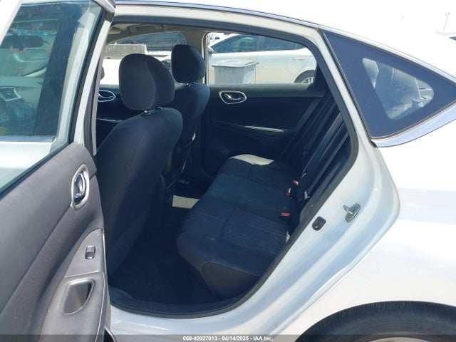 3N1AB7AP3HY348415 Nissan SENTRA SV