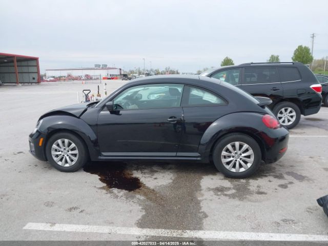 3VWFD7AT1JM706390 Volkswagen Beetle 2.0t Coast/2.0t S