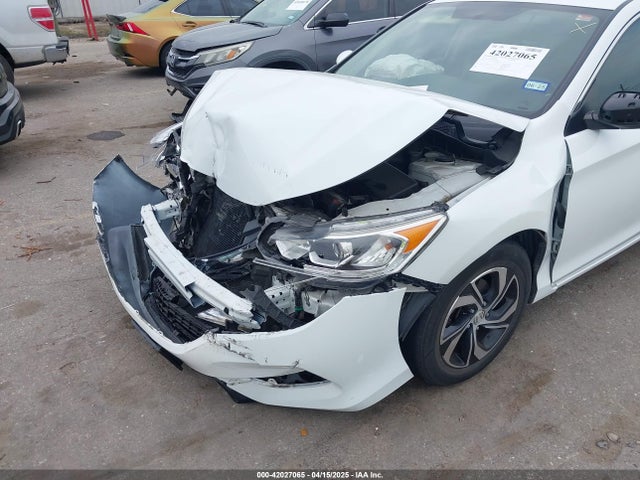1HGCR2F3XHA075344 Honda ACCORD LX