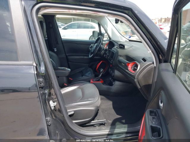 ZACCJBCB1HPF23150 Jeep Renegade Trailhawk 4x4