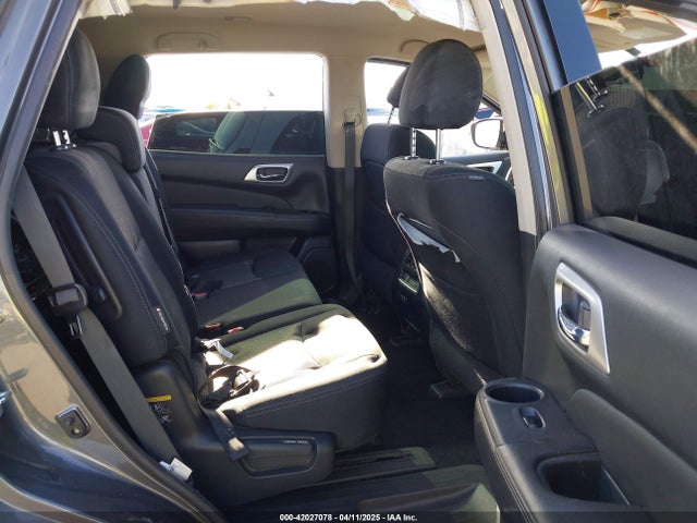5N1DR2MN8KC635781 Nissan Pathfinder S