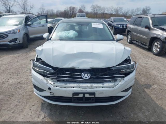 3VWC57BU7KM227769 Volkswagen Jetta 1.4t R-line/1.4t S/1.4t Se