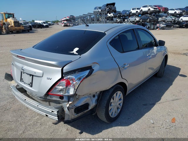 3N1CN7AP6JL803390 Nissan Versa 1.6 Sv