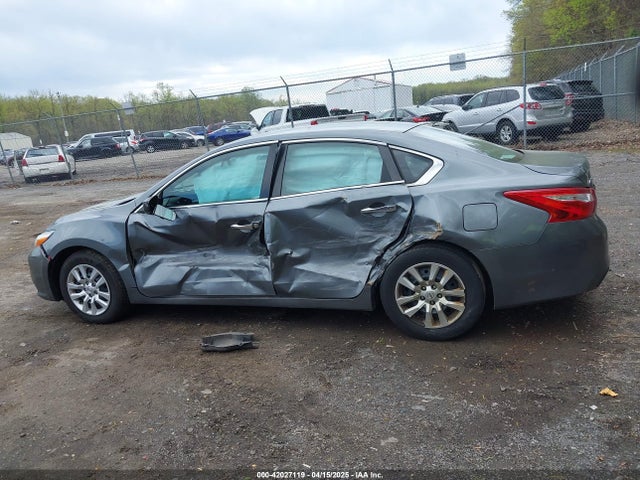 1N4AL3AP9HN335965 Nissan Altima 2.5 S