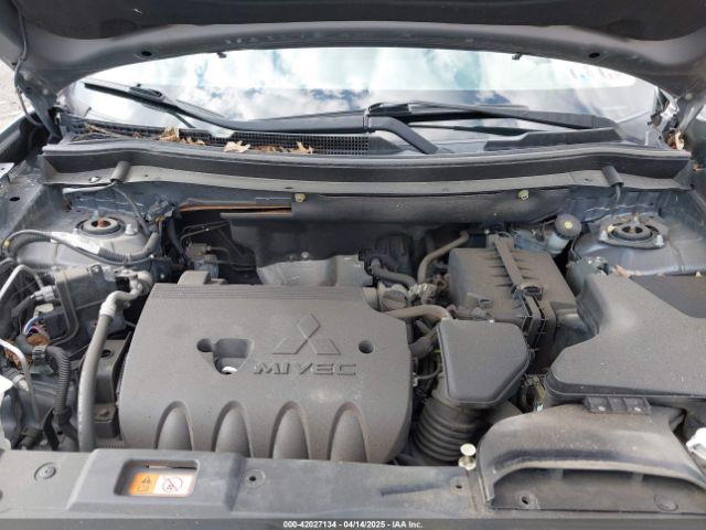 2018 MITSUBISHI OUTLANDER JA4AZ3A37JJ002127 Photo 9