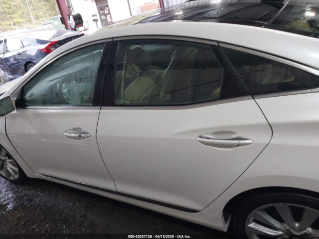 KMHFH4JG7EA378755 Hyundai Azera Limited