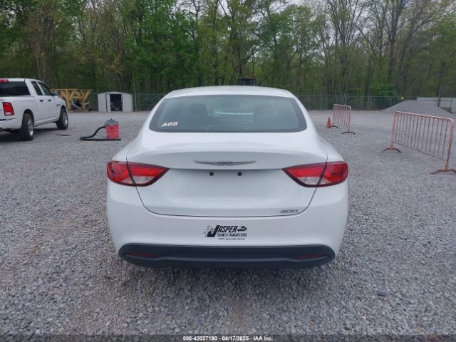 1C3CCCFB2GN170702 Chrysler 200 LX