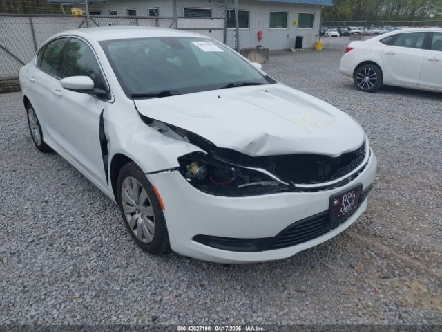 1C3CCCFB2GN170702 Chrysler 200 LX