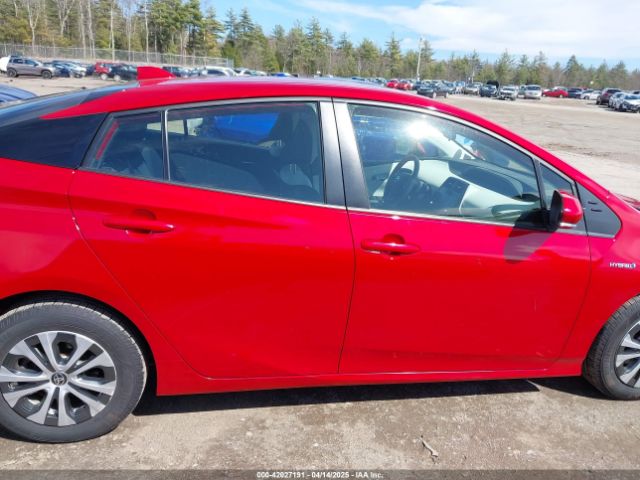 JTDL9MFU1M3028284 Toyota Prius Le Awd-e