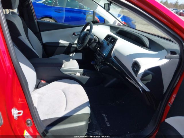 JTDL9MFU1M3028284 Toyota Prius Le Awd-e