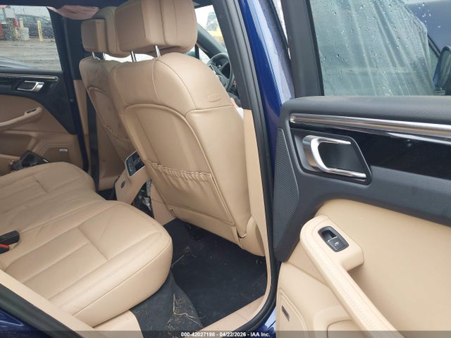 Porsche Macan 2022 WP1AA2A51NLB02693 Image 8