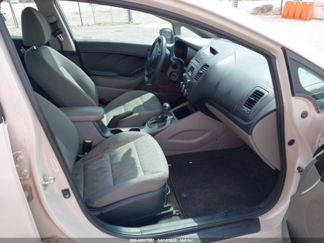 KNAFK4A67F5296724 KIA FORTE LX