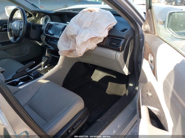 1HGCR2F98HA073936 Honda k24w1