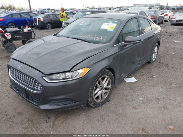 1FA6P0H7XG5106434 Ford FUSION SE