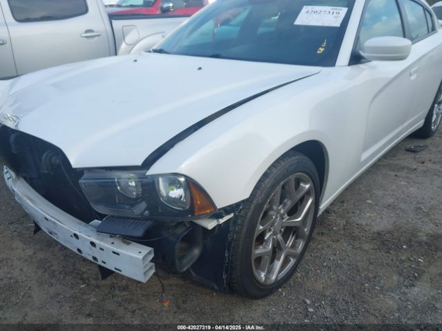2C3CDXHG4EH337807 Dodge Charger Sxt Plus