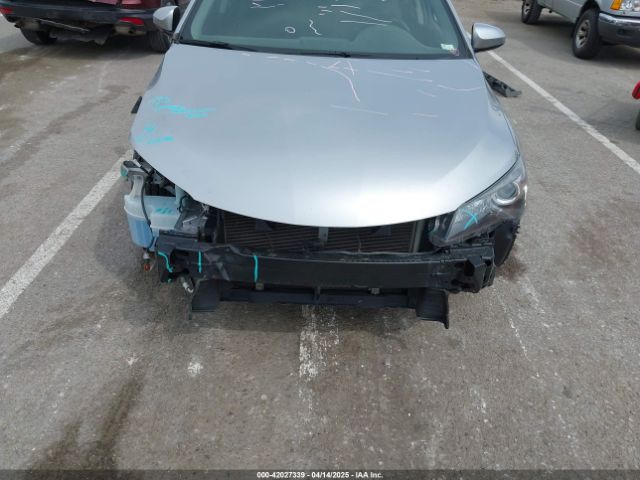 4T1BF1FK6FU497297 Toyota CAMRY SE