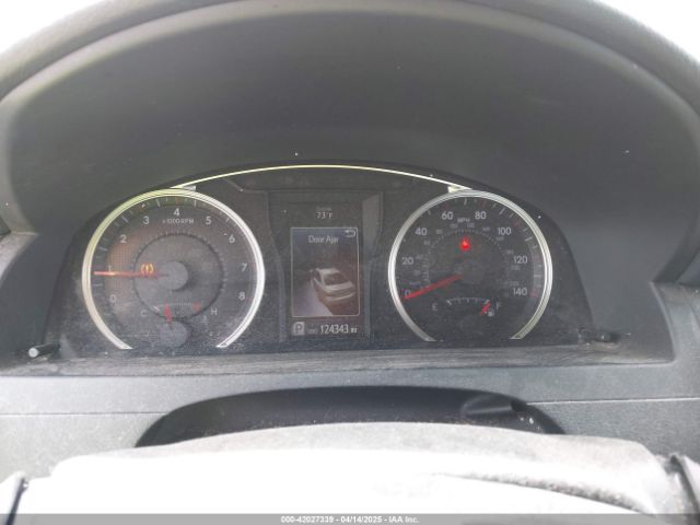 4T1BF1FK6FU497297 Toyota CAMRY SE