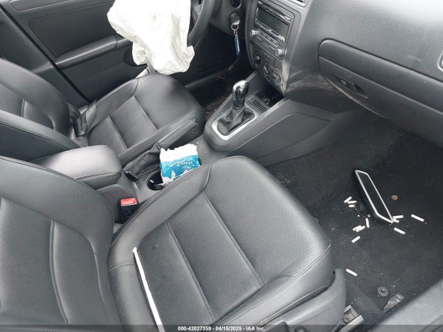 3VWD17AJ8EM326015 Volkswagen Jetta 1.8t Se