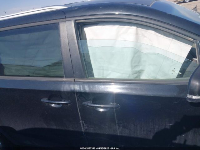 KNDMB5C16G6089223 KIA SEDONA LX