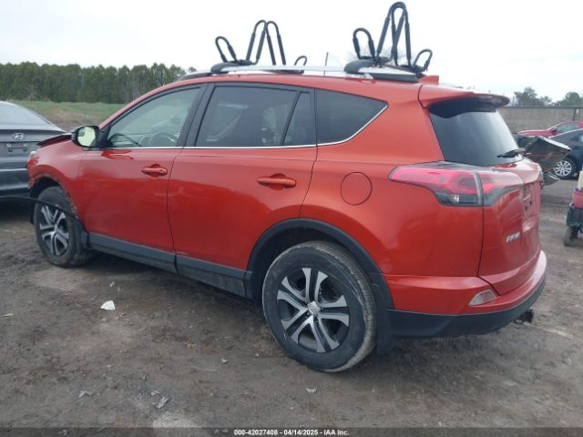 JTMBFREV8GJ085111 Toyota RAV4 LE