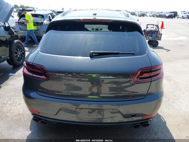 WP1AG2A54JLB62881 Porsche Macan Gts