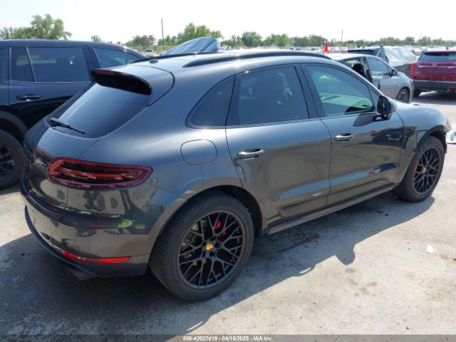 2018 PORSCHE MACAN WP1AG2A54JLB62881 Photo 3