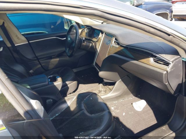 5YJSA1S12EFP41227 Tesla MODEL S