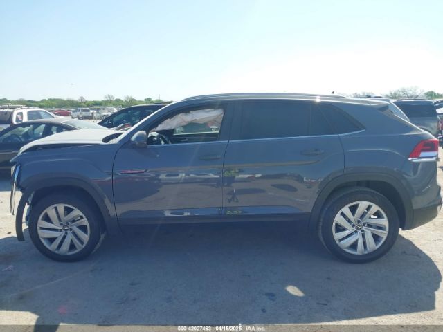 1V2YE2CA0LC217456 Volkswagen Atlas Cross Sport 3.6l V6 Se W/technology/3.6l V6 Se W/technology R-line