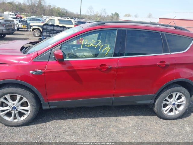 1FMCU9HD6JUB74609 Ford ESCAPE SEL